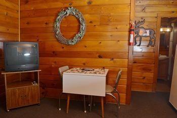 Lucky Horseshoe Cabins Hotel Au Sable Luaran gambar